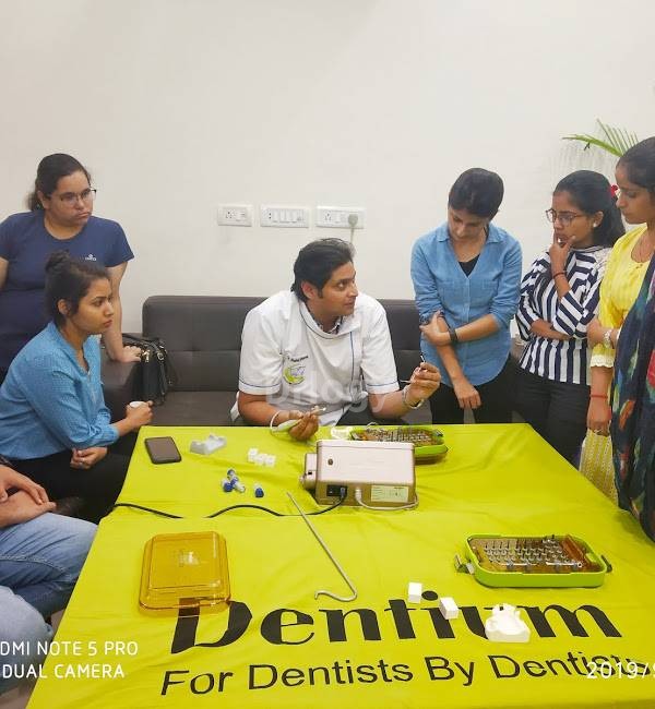 Triveni Dental Clinic, Implant And Maxillofacial Center Images/Photos, Sector 46, Faridabad