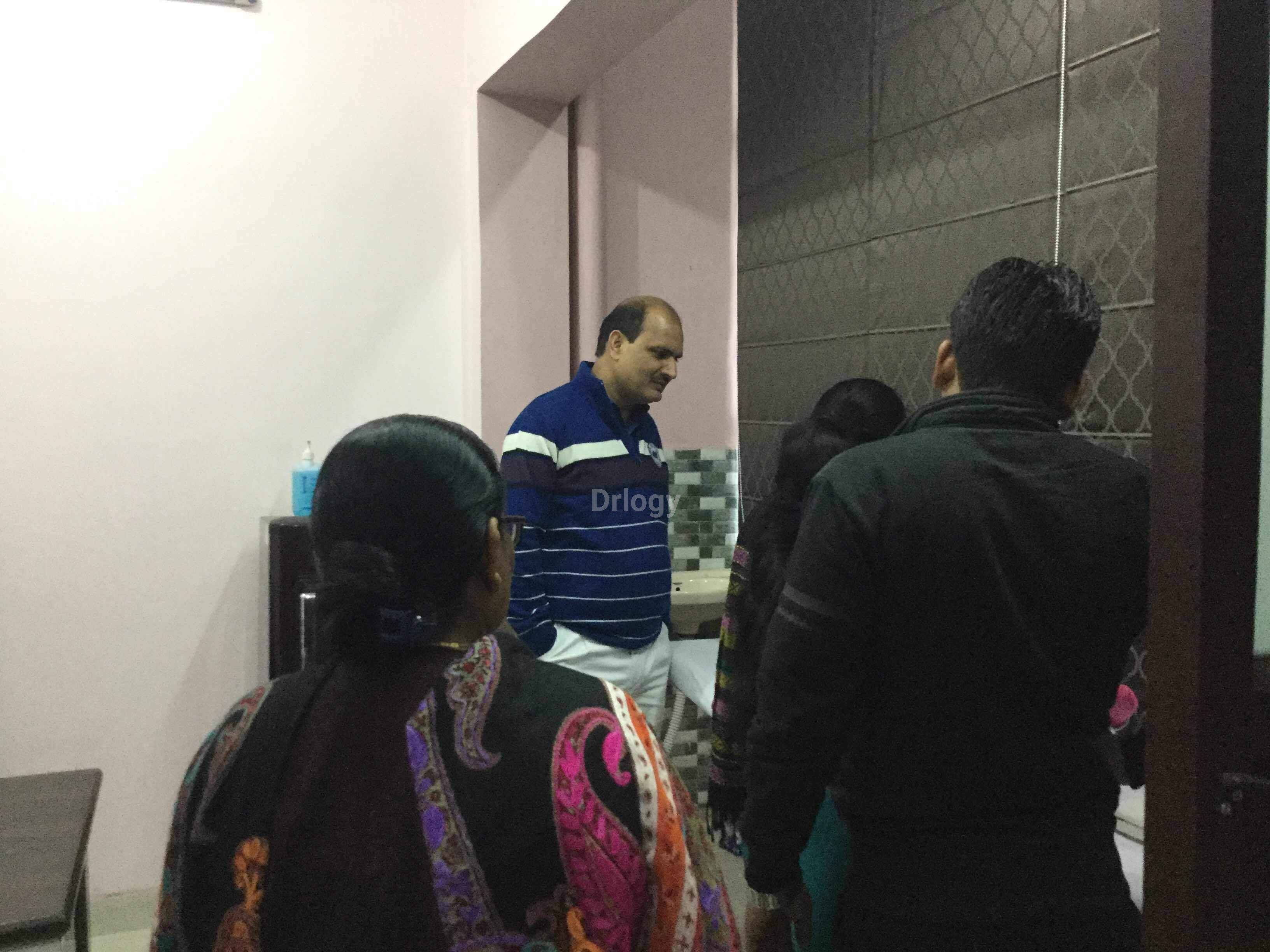 Vatsalya Clinic Images/Photos, Madhu Vihar, New Delhi
