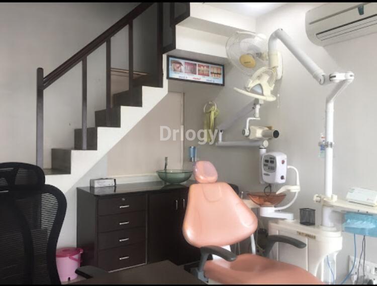 OM DENTAL CLINIC Images/Photos, Sadhu Vasvani Road, Rajkot