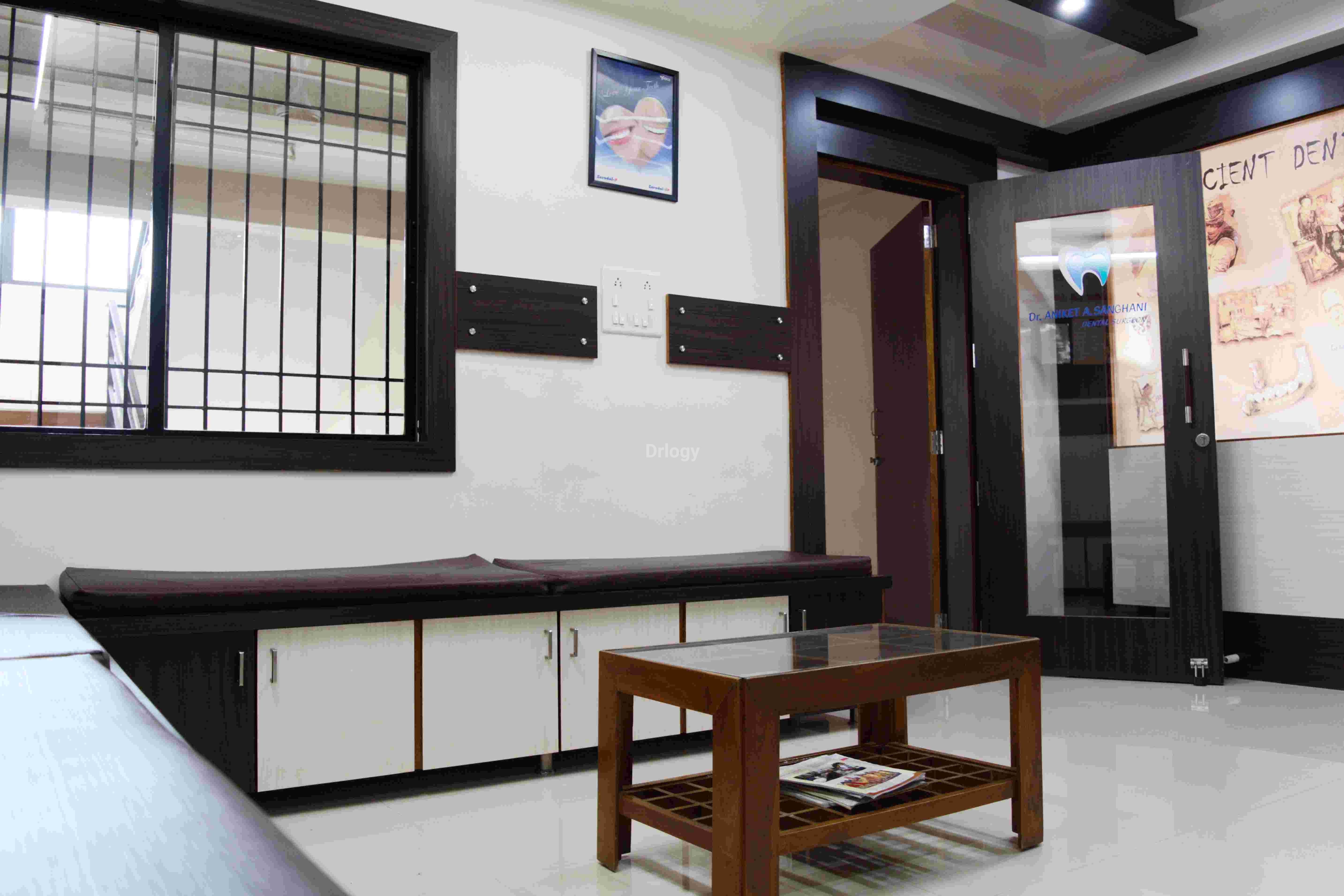 Shubham Dental Clinic Images/Photos, Walkeshwari, Jamnagar