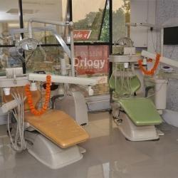 Shreeji Dental Clinic And Implant Centre Images/Photos, Memnagar, Ahmedabad