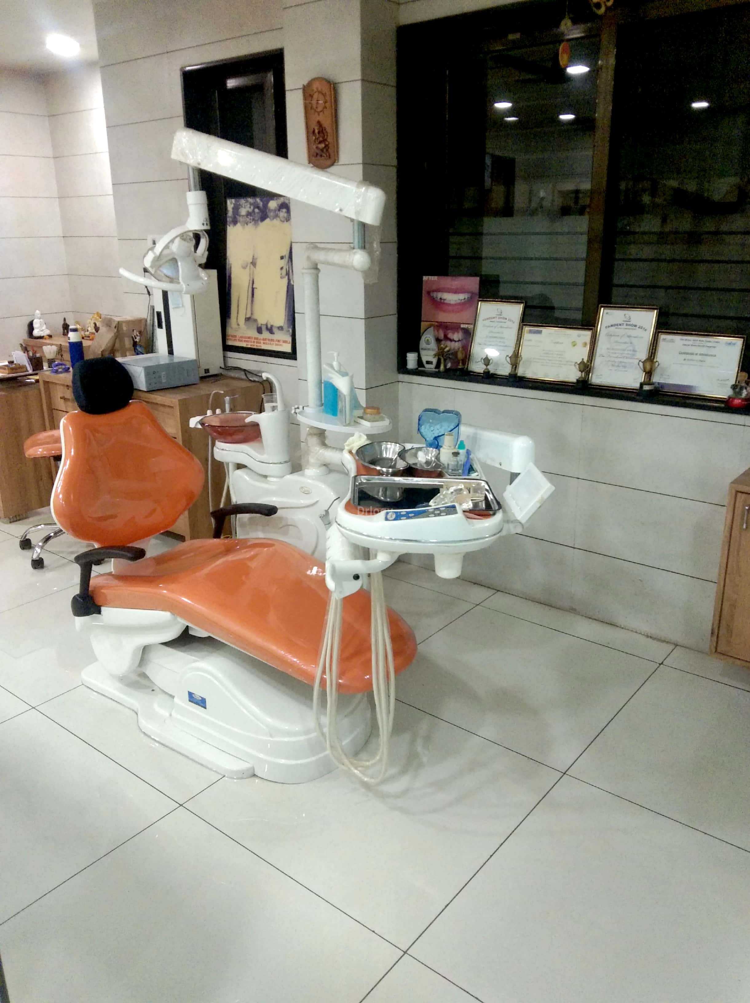 Shree Nilkanth Dental Clinic Images/Photos, Trikon baugh, Rajkot