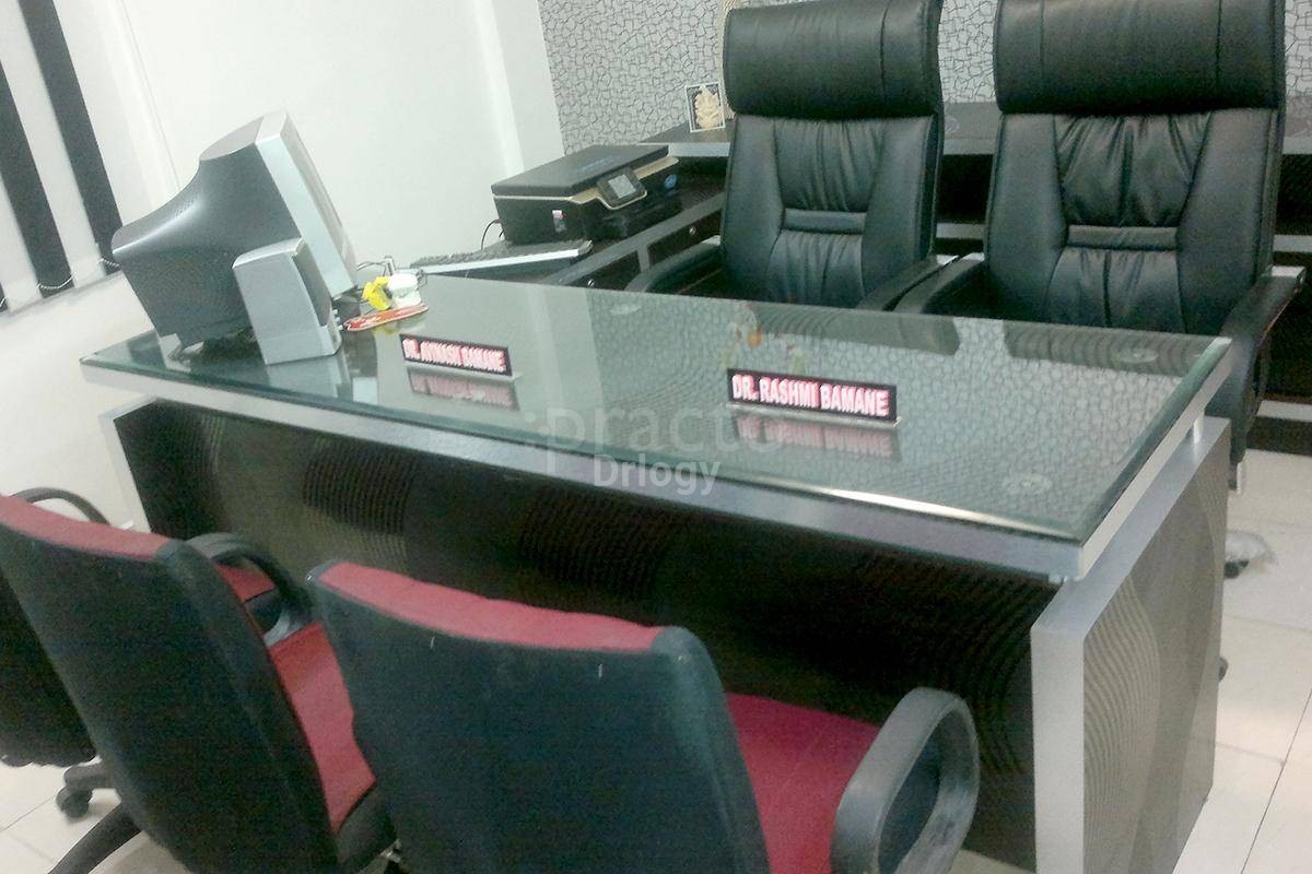 AR 32 Signature Smiles Executive Poly Dental Care Centre Images/Photos, Kharadi, Pune