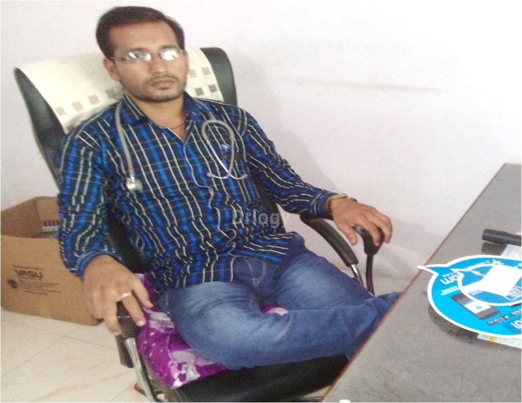 Adarsh Clinic Images/Photos, Udhna, Surat