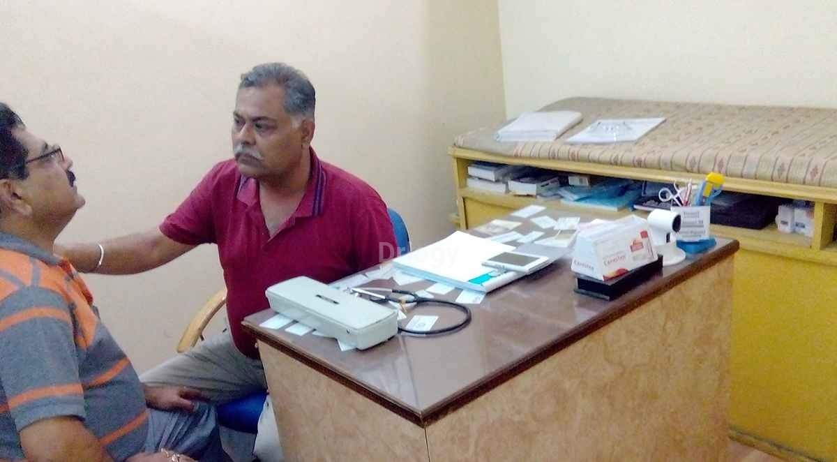 Dr (Major) Naveen Tandon Clinic Images/Photos, Aliganj, Lucknow