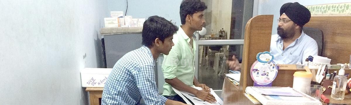 Monga Joint Replacement & Trauma Centre Images/Photos, Alambagh, Lucknow