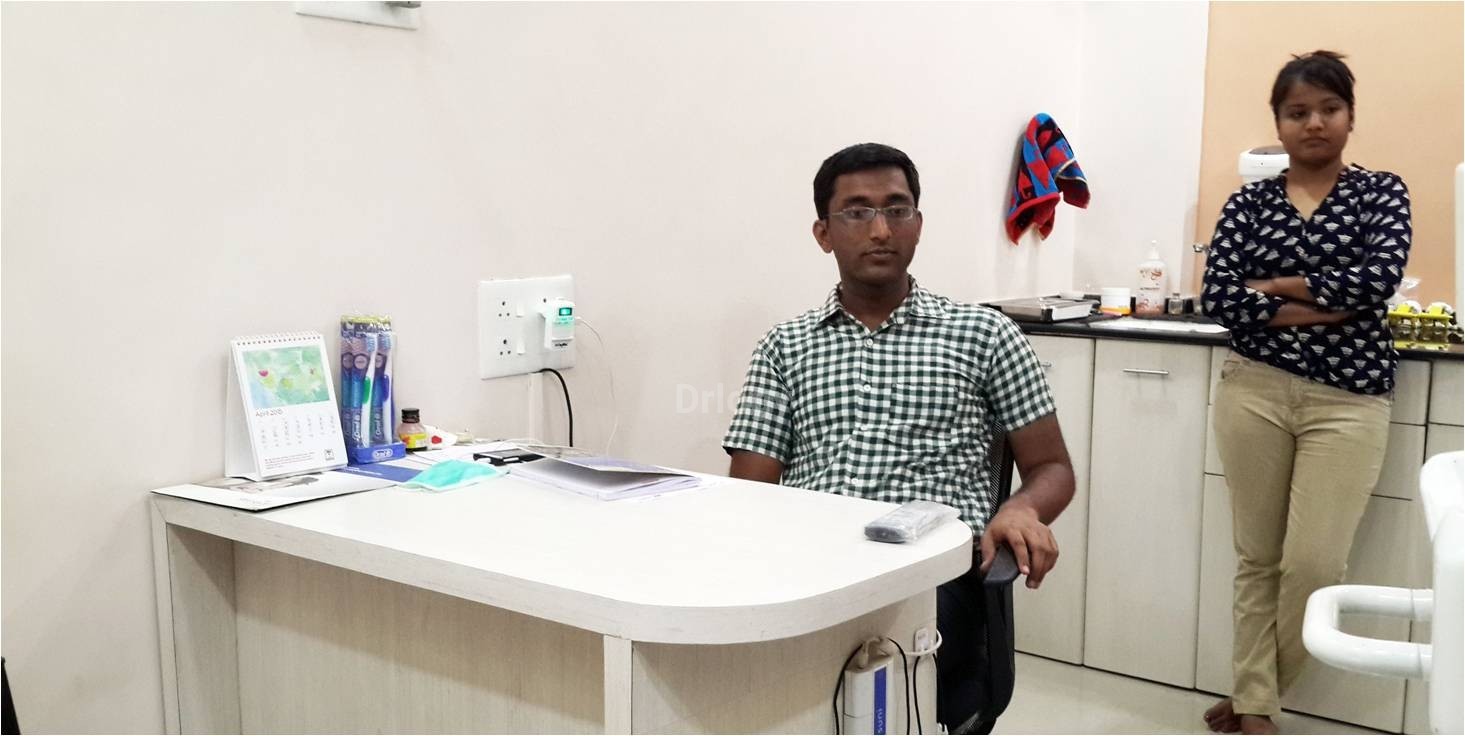 Sri Sri Dental Clinic Images/Photos, Gangapur, Nashik