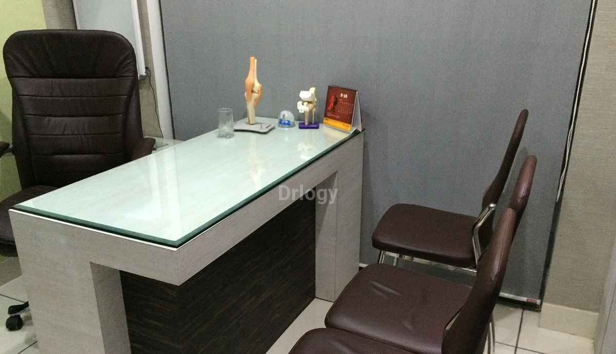 Vineet Agrawal Clinic Images/Photos, Alambagh, Lucknow