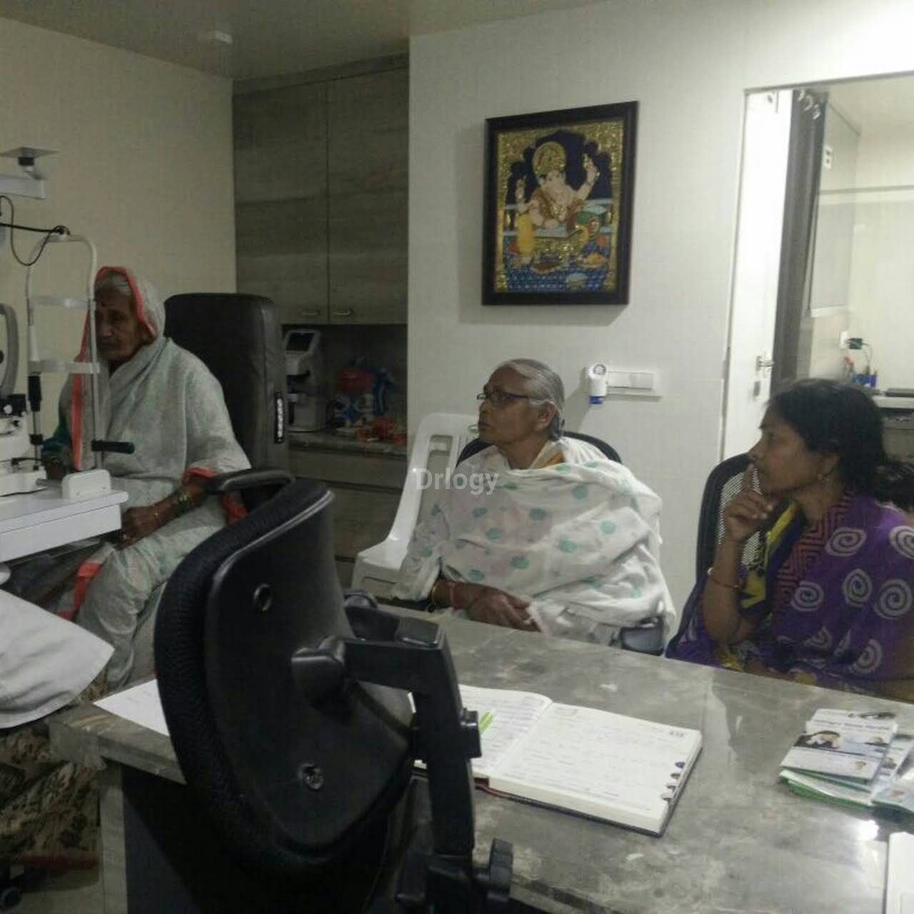 Vision 6 Advanced Eye Care Clinic Images/Photos, Nandavan Colony, Nagpur