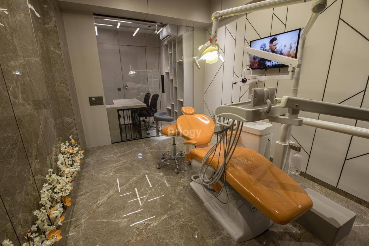 Aarna Dental Implant & Cosmetic Dentistry Images/Photos, Althan, Surat