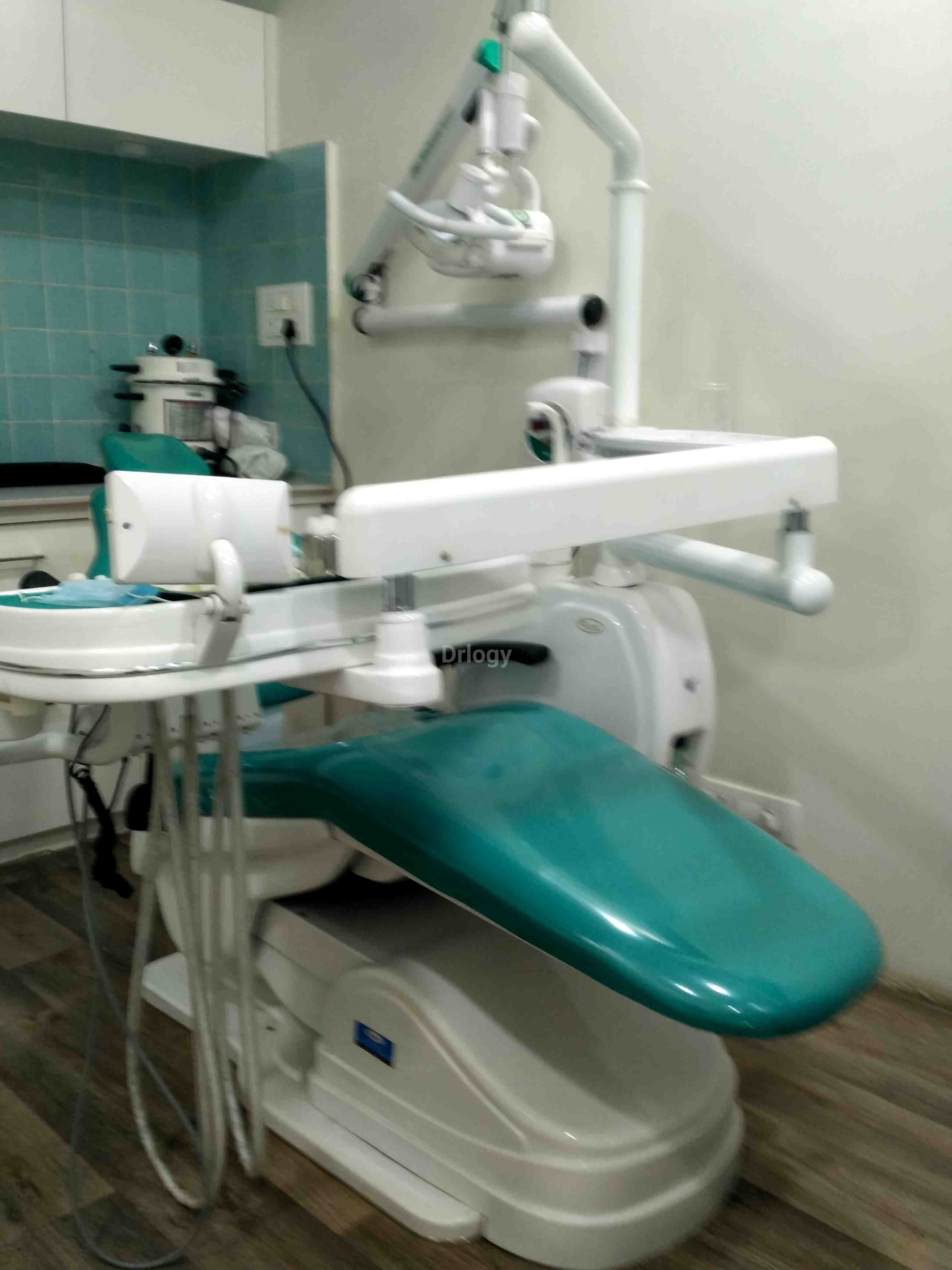 Sigma Denticare Images/Photos, Majura Gate, Surat