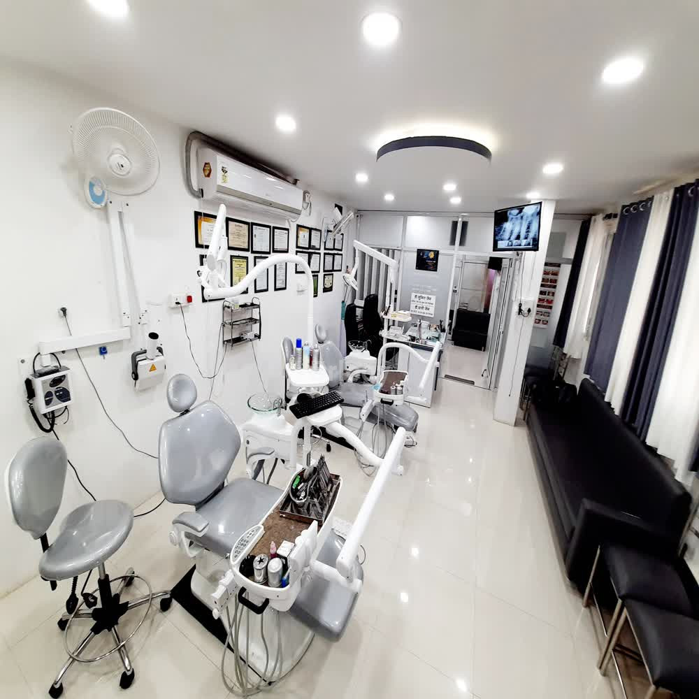 Smile 'N' Braces Superspeciality Dental Clinic ( DR SUMIT JAIN ) Images/Photos, Near Malviya chowk, Jabalpur