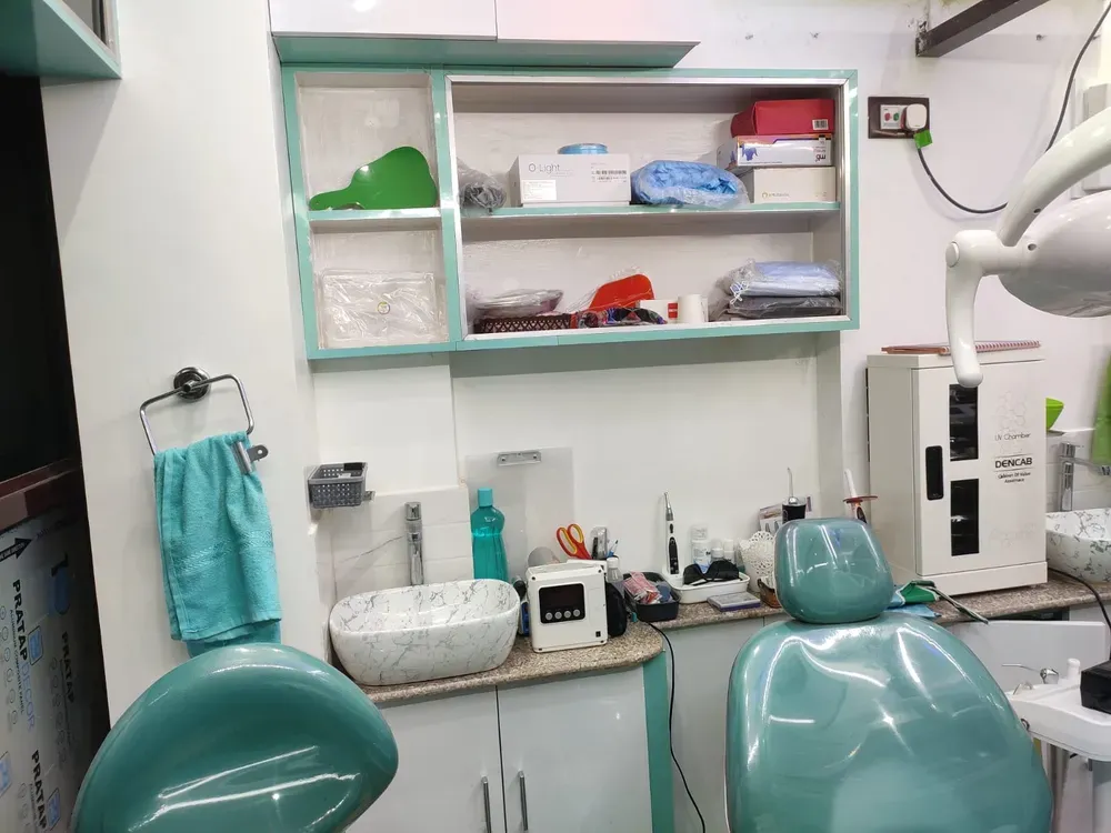 DENTITY DENTAL BELEGHATA CIT MORE Images/Photos, Beliaghata, Kolkata