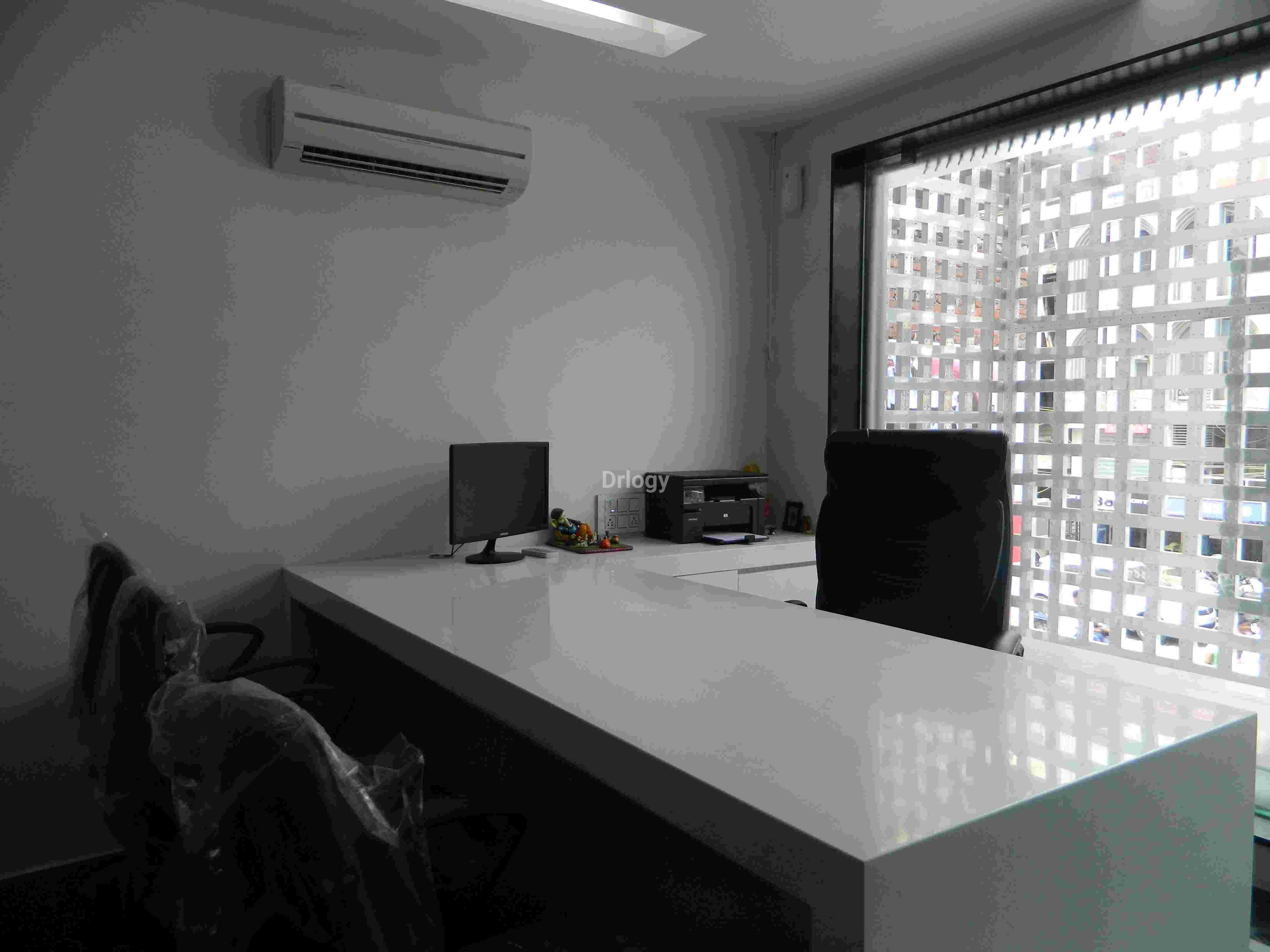 HARSIDDHI DENTAL HOSPITAL Images/Photos, Tagore Road, Rajkot