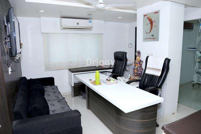 Deep Children Hospital - Yogi Chowk Images/Photos, Varachha, Surat