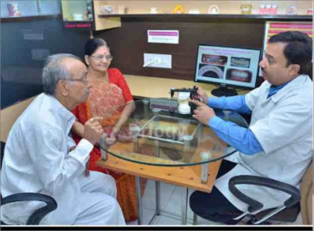 Aura Dental Clinic Images/Photos, Karelibaug, Vadodara