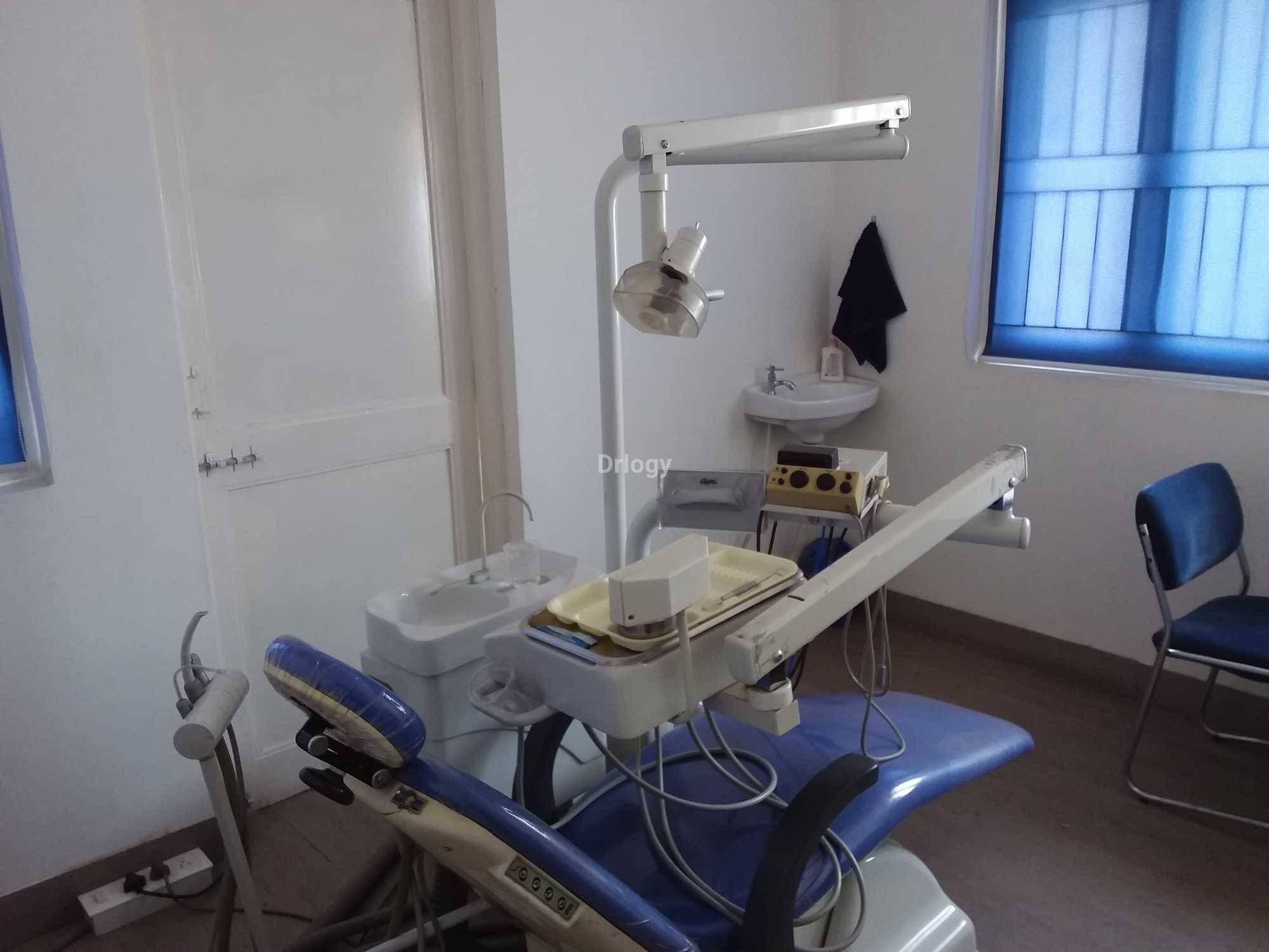 Dr. Dyuti Desai Dental Clinic Images/Photos, Subhanpura, Vadodara