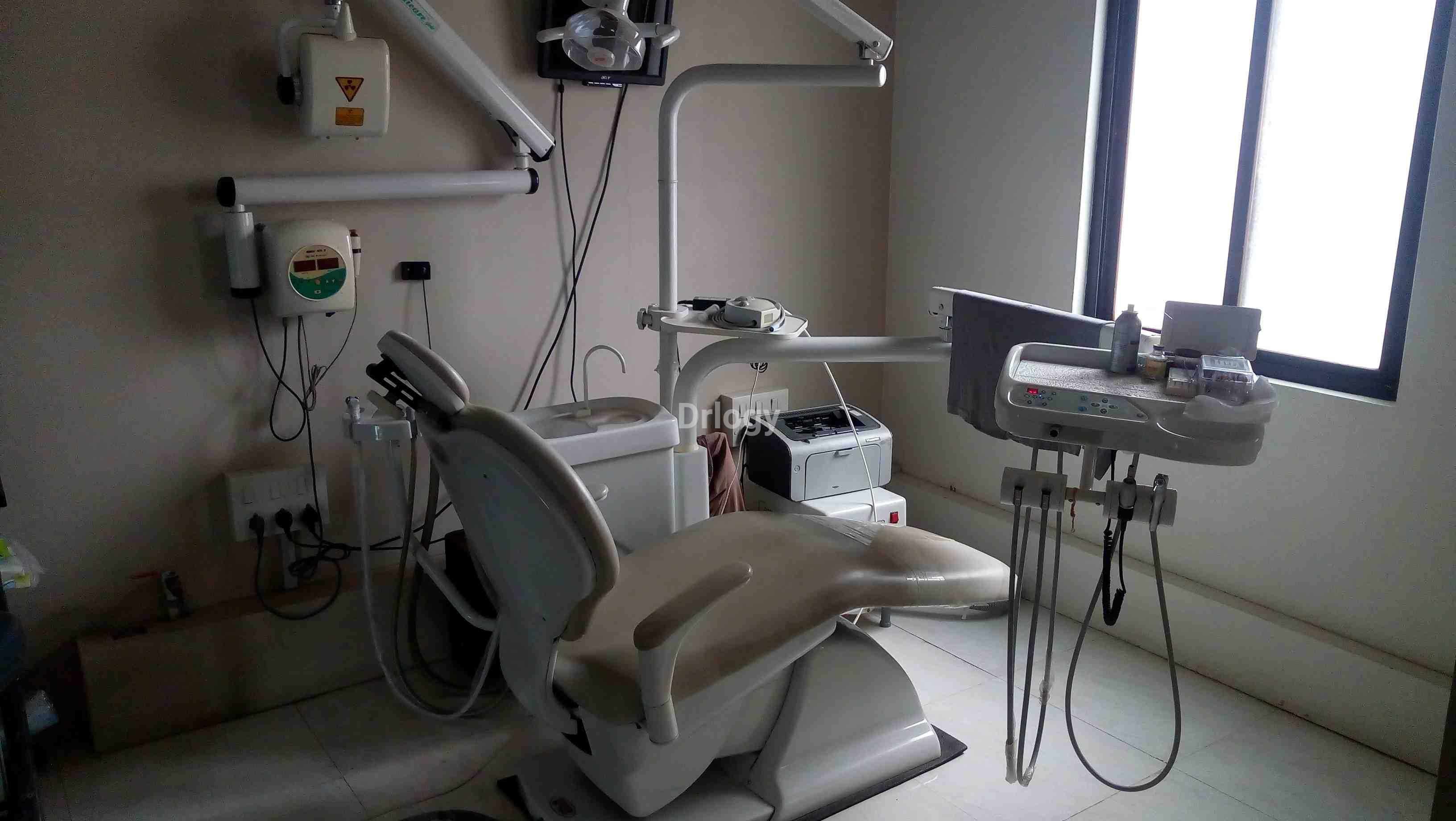 Nischal Dental Clinic & Implant Center Images/Photos, Jolly Bunglow, Jamnagar