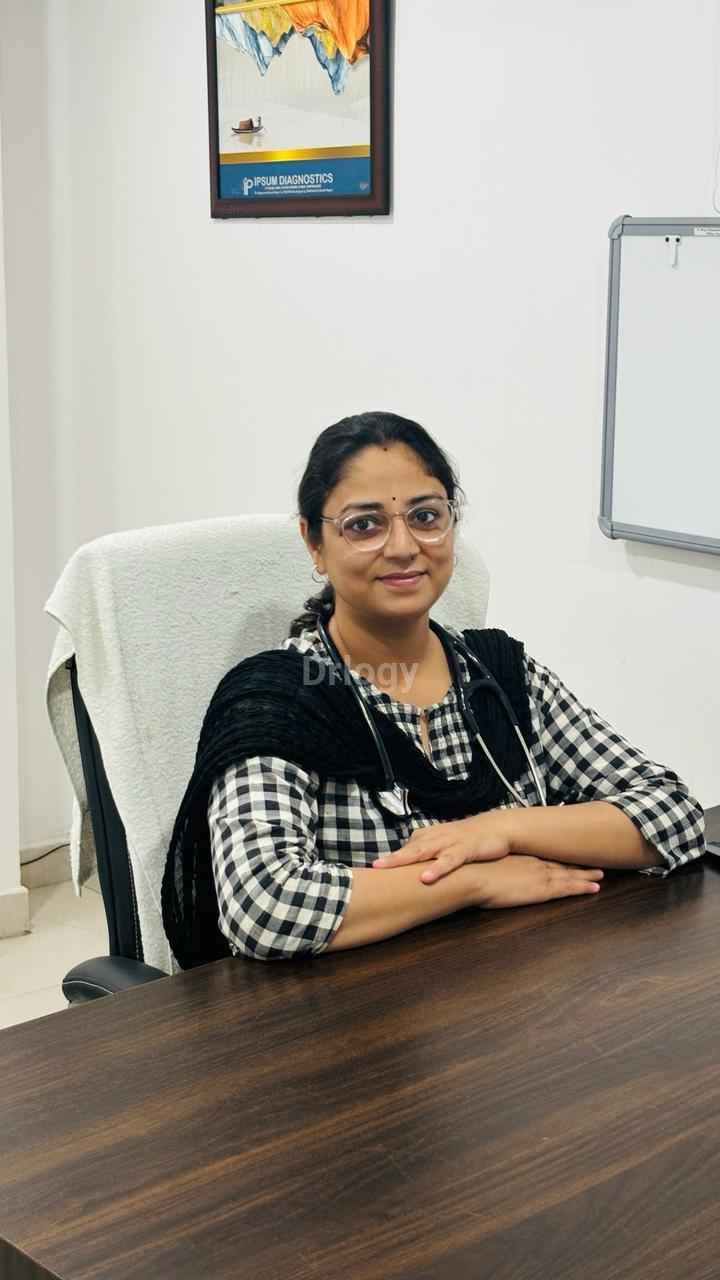 Dr Kriti Pandey Images/Photos, Gomti Nagar, Lucknow