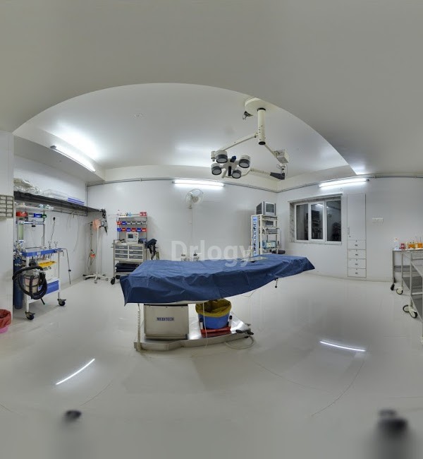 Unique Hospital And Research Center Images/Photos, Sardar Nagar, Rajkot