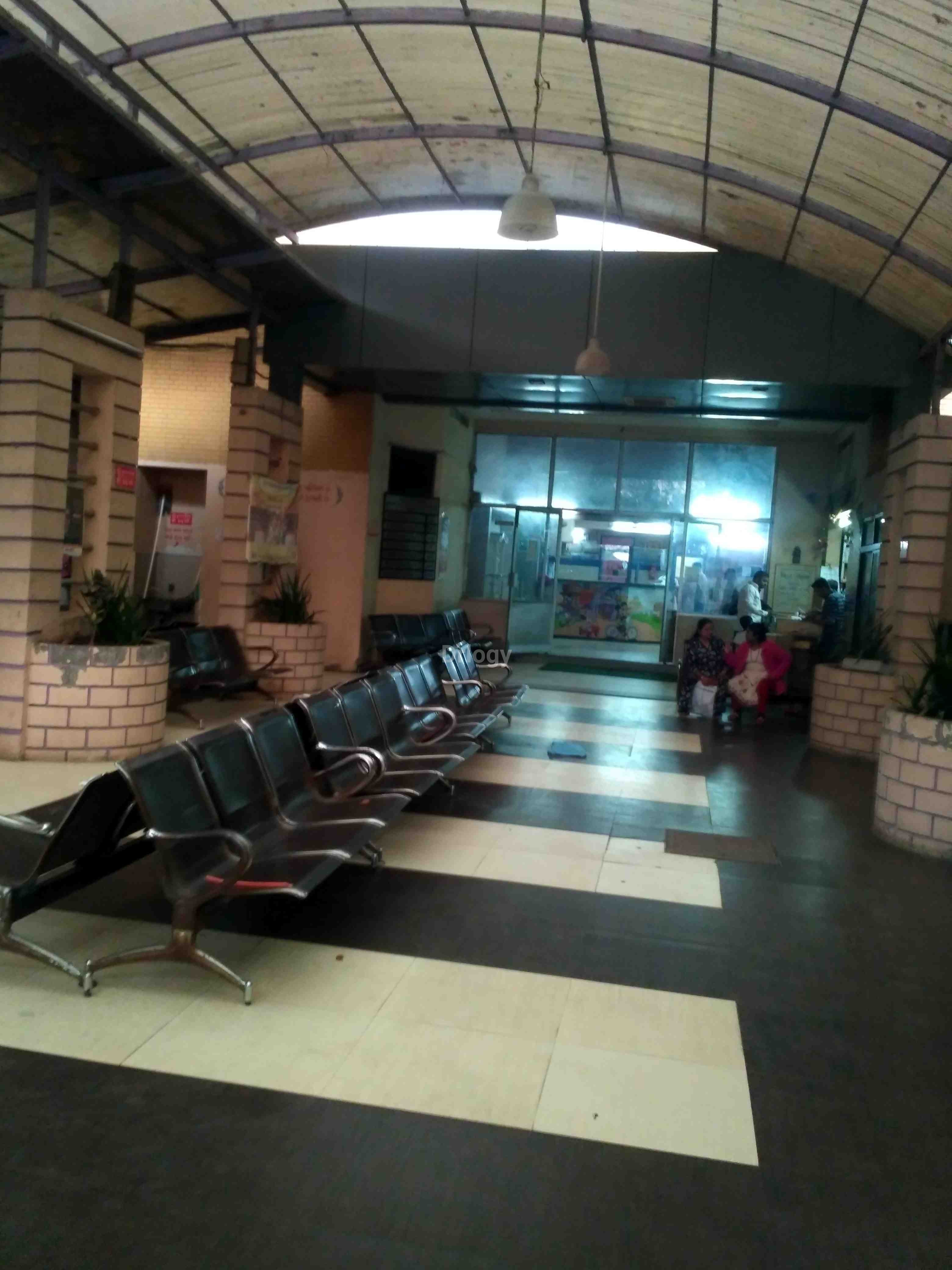 Vankawala Children Hospital Images/Photos, Majura Gate, Surat