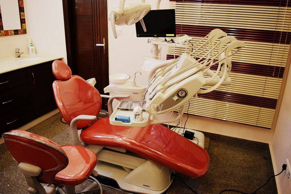 Alreja Dental Arts Images/Photos, Kalkaji, New Delhi