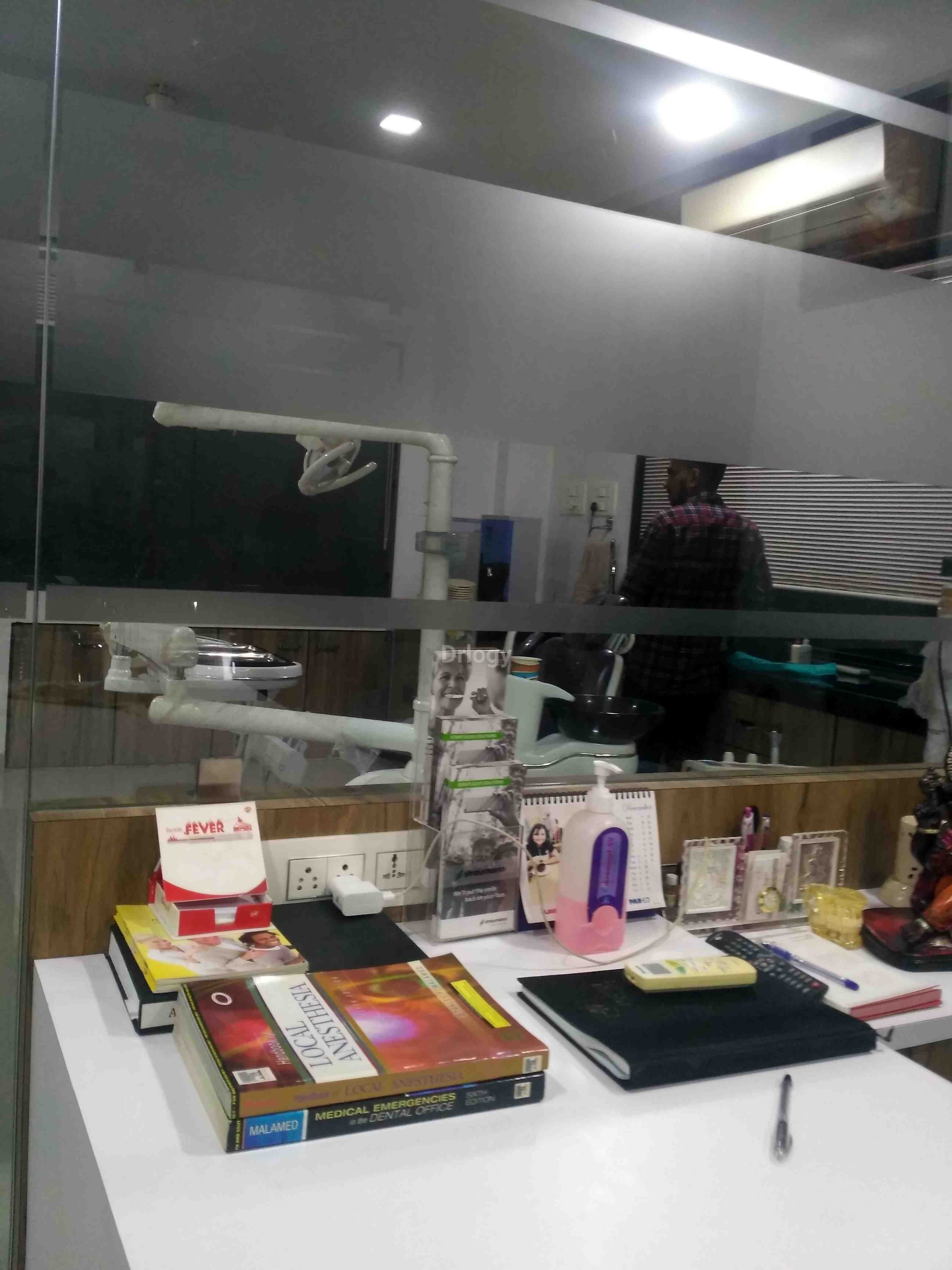Vishant Dental Implant & Oral Surgery Clinic Images/Photos, Nana Varachha, Surat