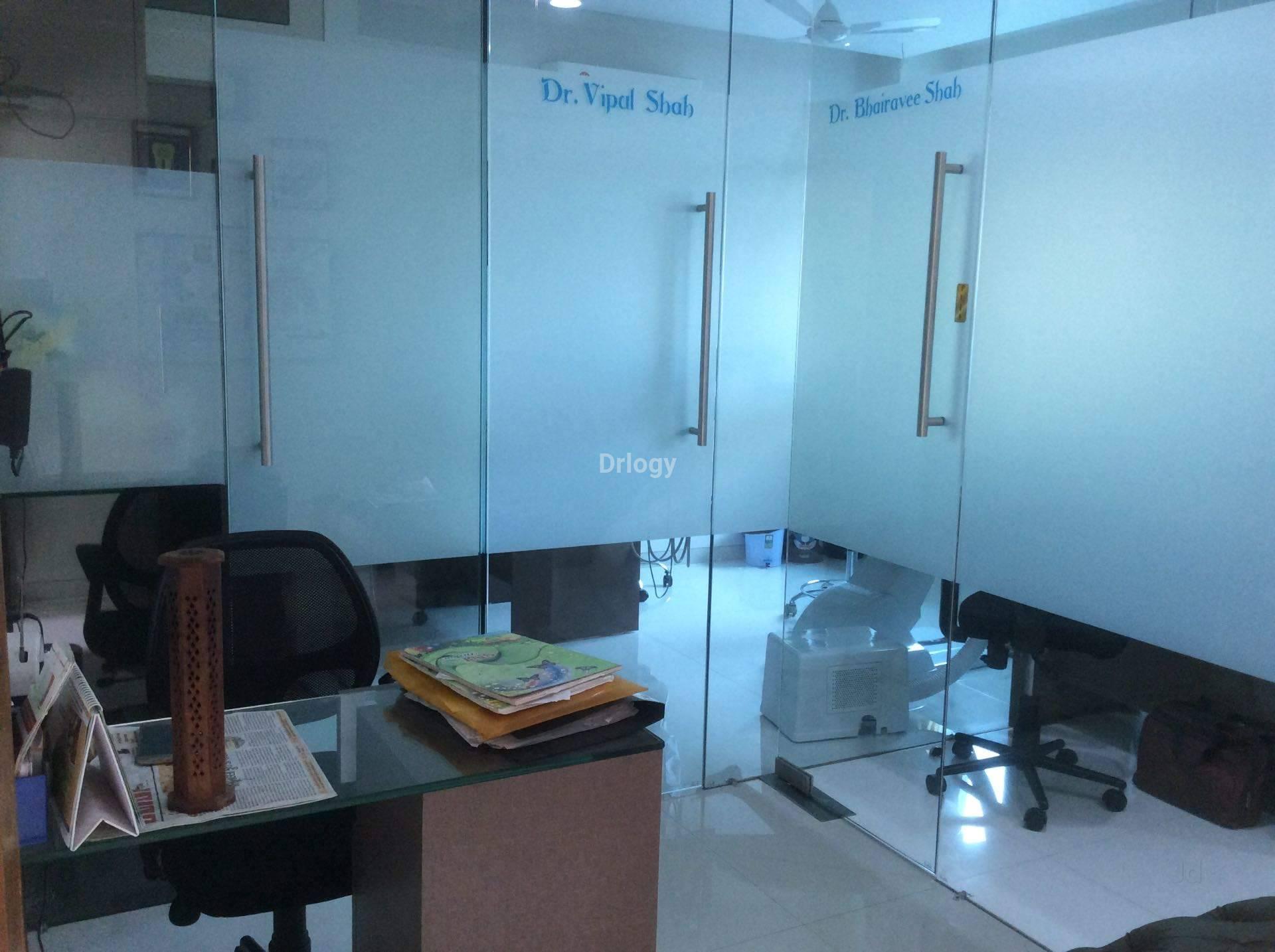 Shah Dental Clinic Images/Photos, Adajan, Surat