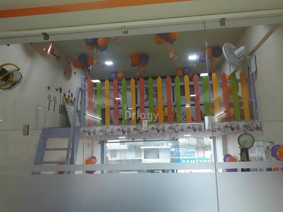 Kidzz Dental Clinic Images/Photos, Milan Cinema Road, Surendranagar