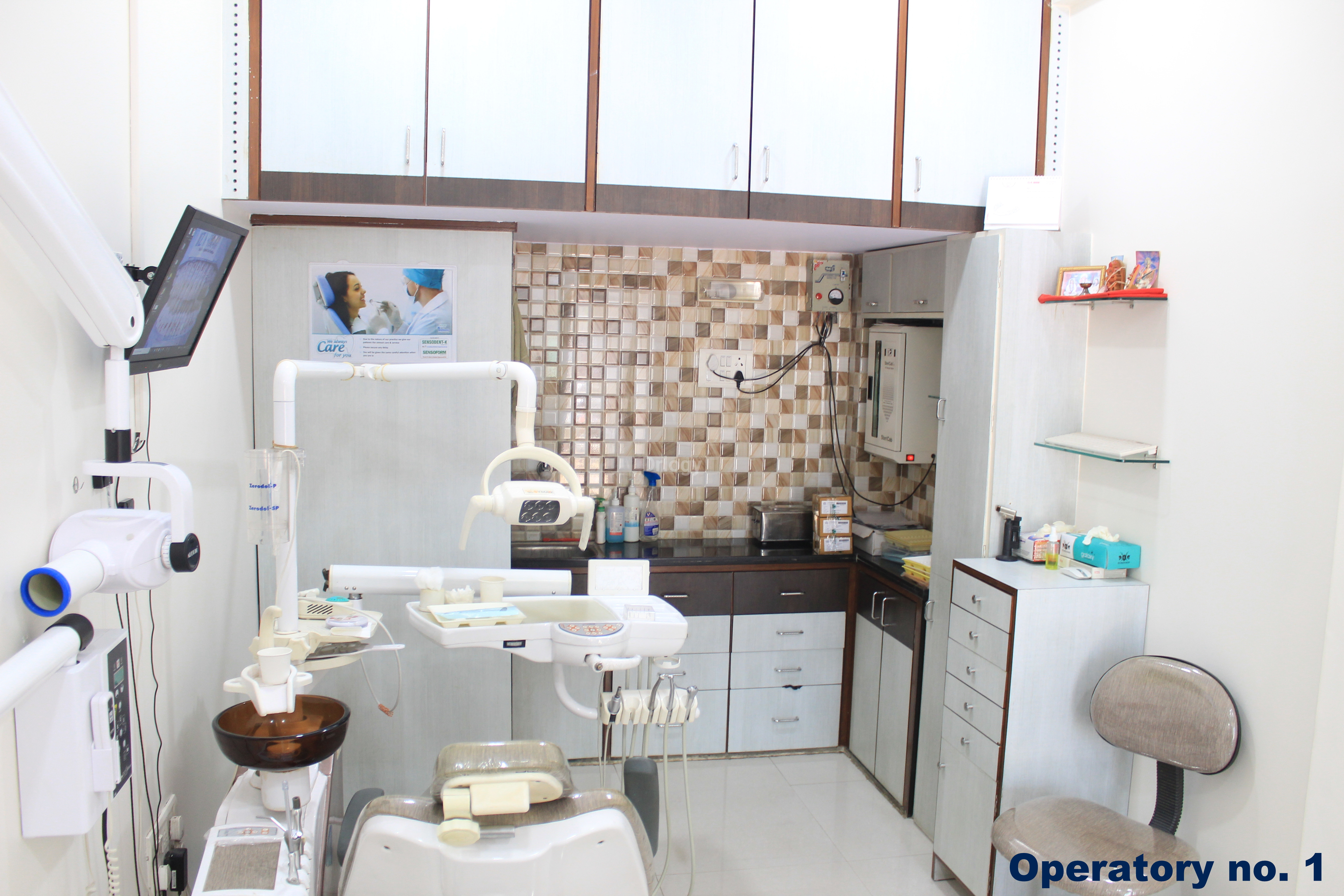 Shree Radhe Dental Clinic & Implant Center Images/Photos, Nana Mava Road, Rajkot