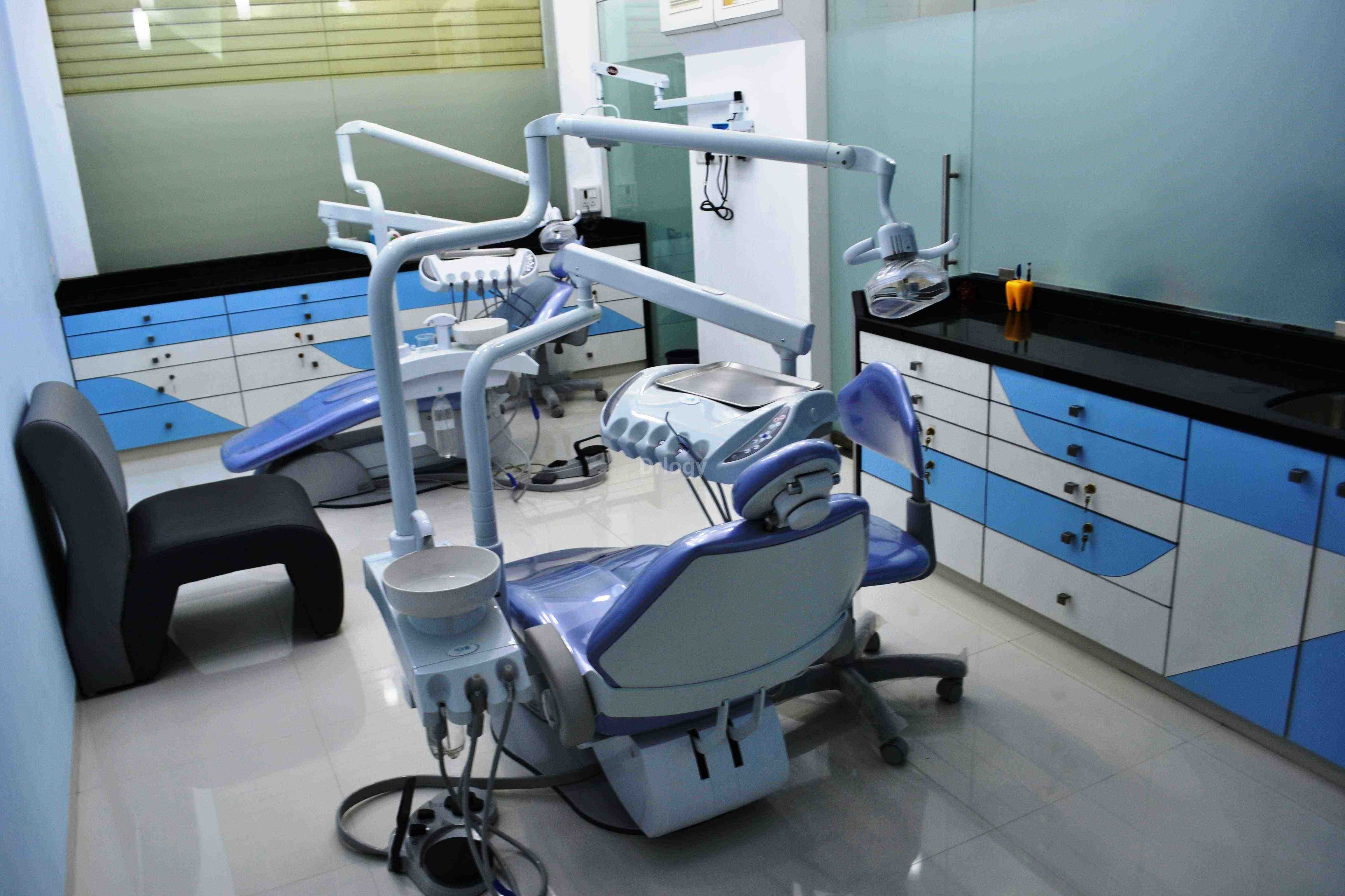 Chaudhari'S Dental Clinic Images/Photos, West thane, Thane