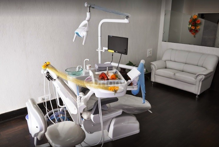 Iris International Dental Care Images/Photos, Chinna Waltair, Visakhapatnam