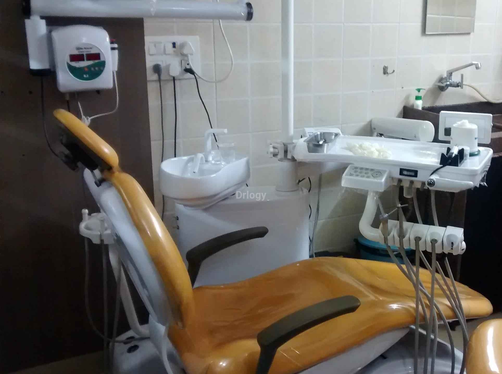 Om Dental Clinic Images/Photos, Kalwa, Thane