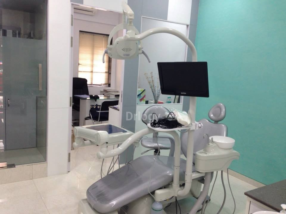Pearl White Dental Clinic Images/Photos, Gamdevi, Mumbai