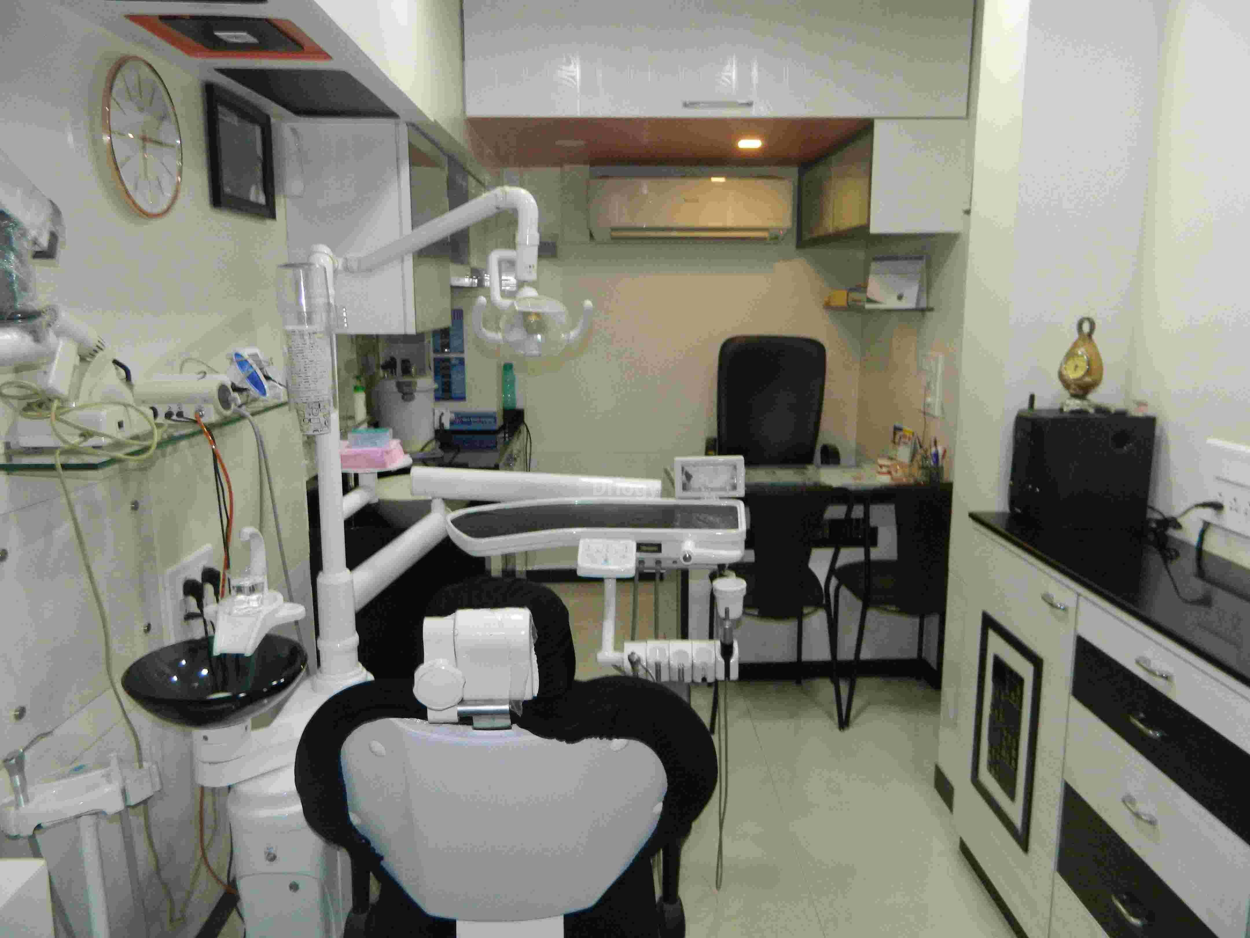 Saroj Dental Speciality Clinic And Implant Centre Images/Photos, Borivali West, Mumbai