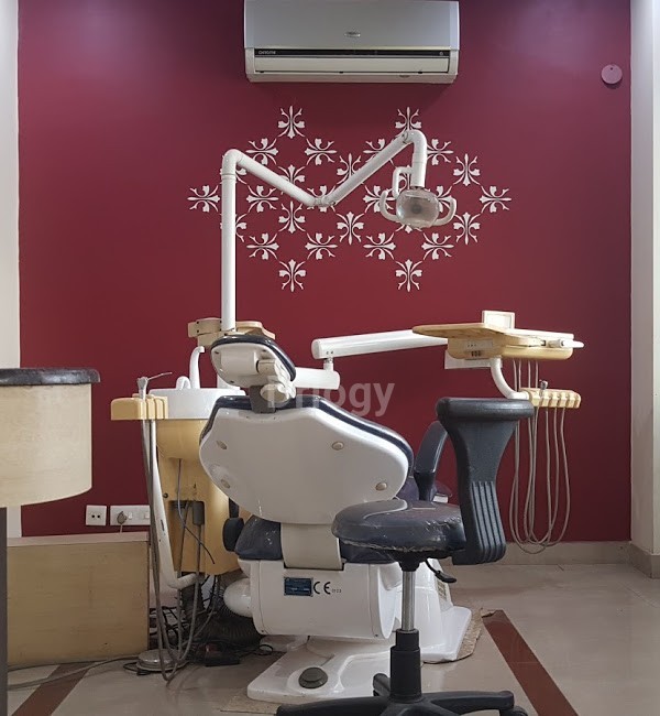 Smile Dental Clinic Images/Photos, New Industrial Township, Faridabad