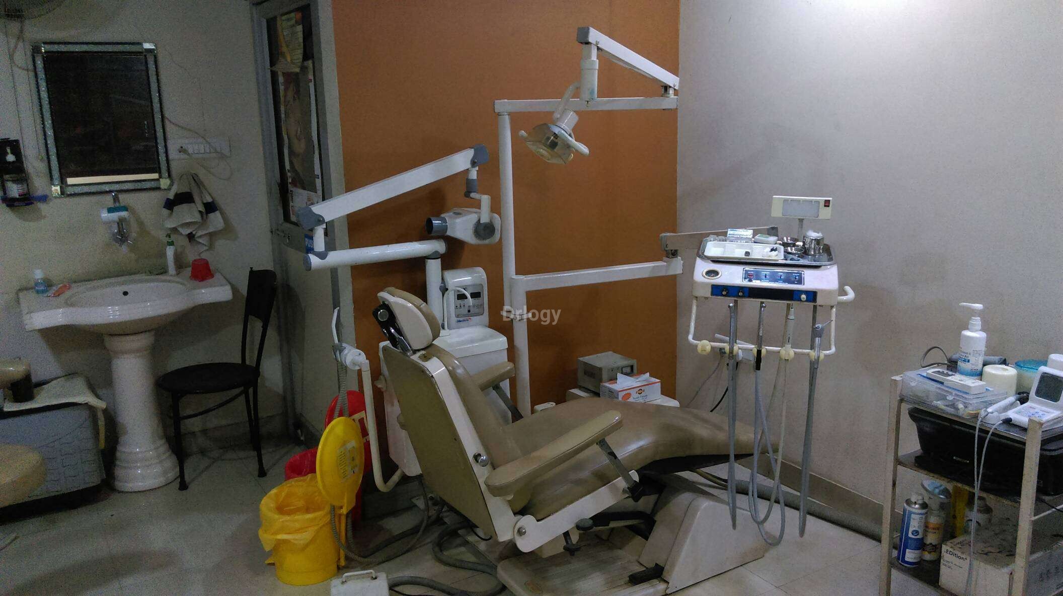 Smriti Dental Clinic Images/Photos, Rajajipuram, Lucknow