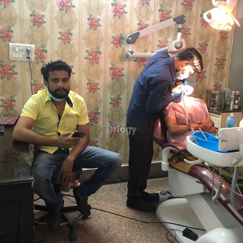 Dukh Niwaran Medical Centre Images/Photos, Shahdara, New Delhi