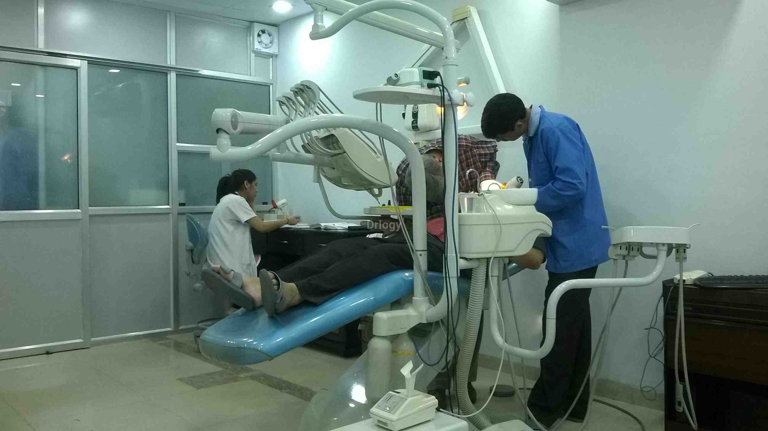 Incisors Dental Clinic Images/Photos, Sector-15, Faridabad
