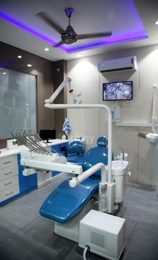 Salwan Multispeciality Dental And Implant Center Images/Photos, Krishna Nagar, New Delhi