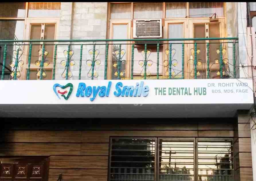 Royal Smile (The Dental Hub) Images/Photos, Sector-46, Chandigarh