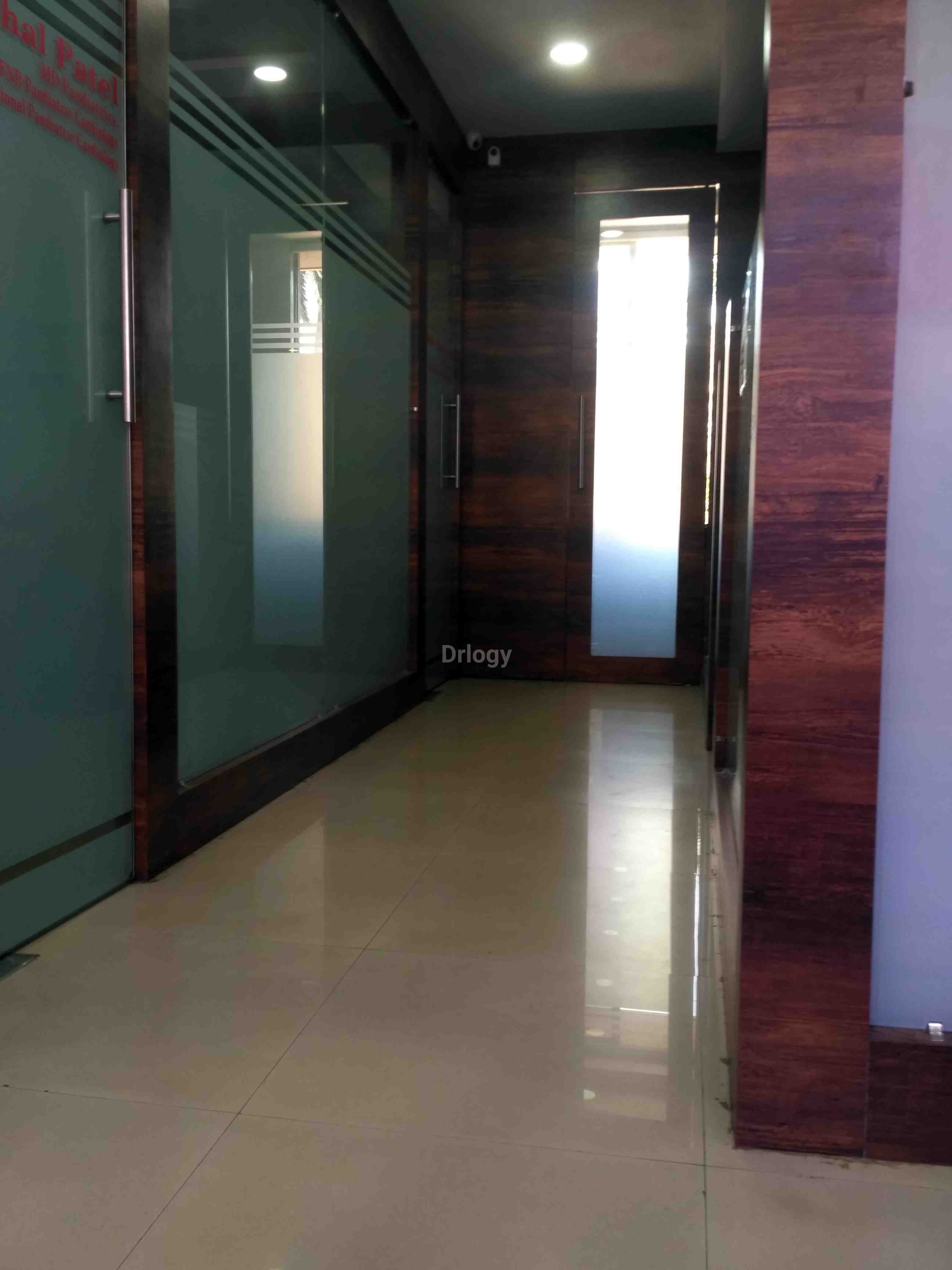 Baby Beats Heart Centre Images/Photos, Majura Gate, Surat