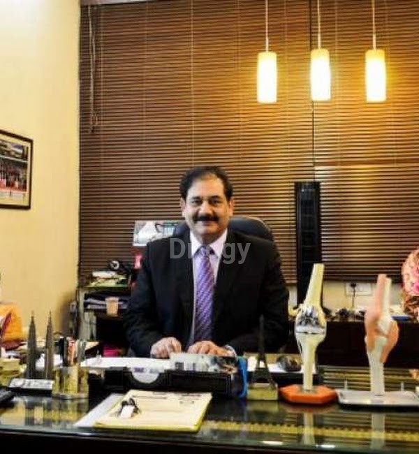 Prof. Arora'S Knee And Hip Surgery Clinic Images/Photos, Karkardooma, New Delhi
