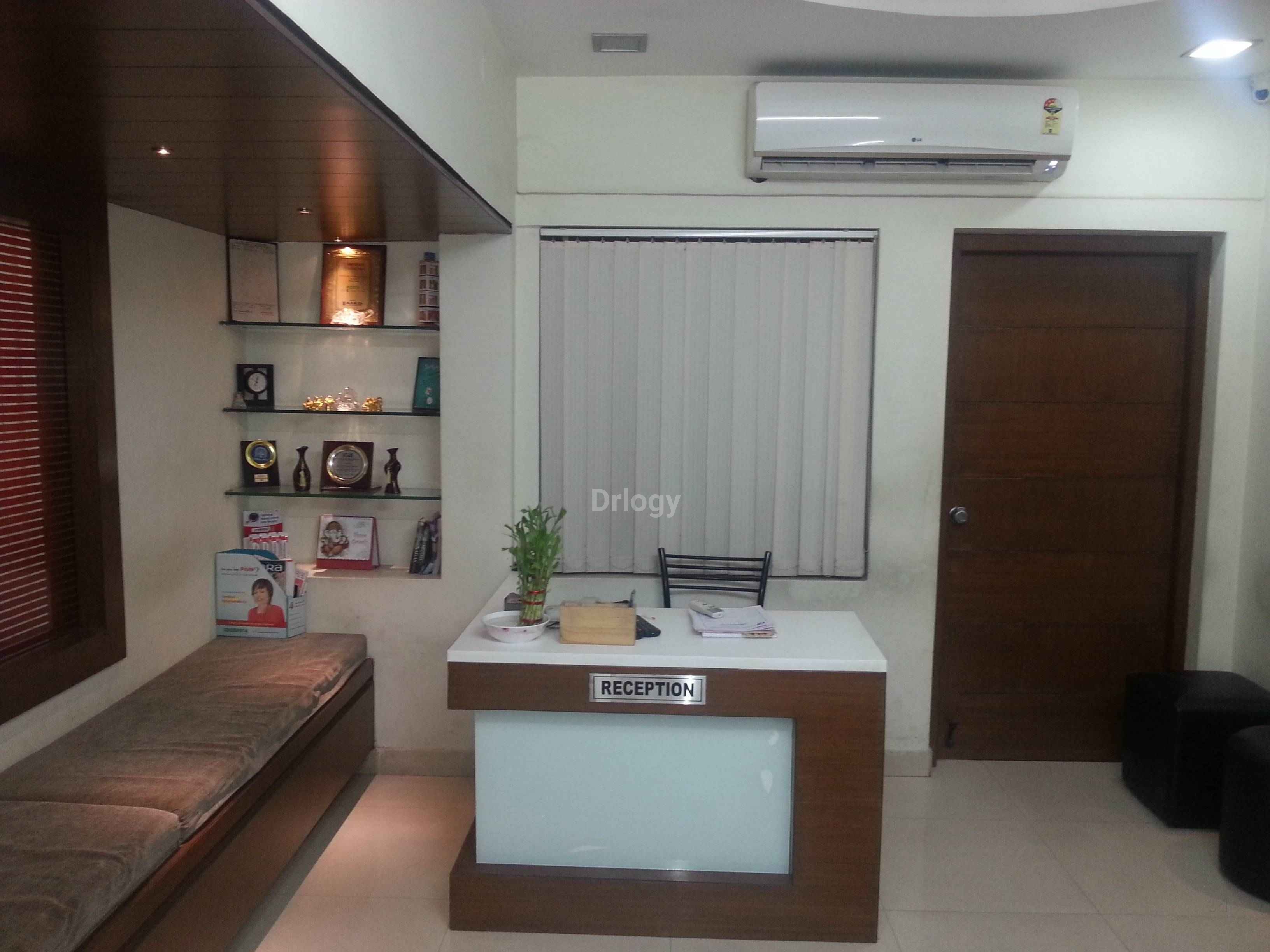 Dr Smiles Kirans' Dental Clinic Images/Photos, Vidyanagar, Hyderabad