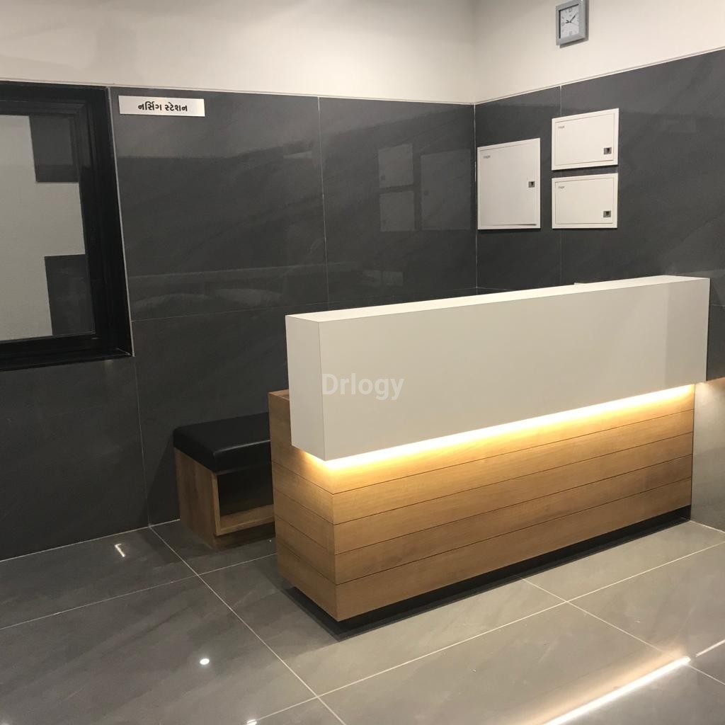 MANGALAM MATERNITY HOME AND SURGICAL HOSPITAL Images/Photos, Panchnath plot, Rajkot