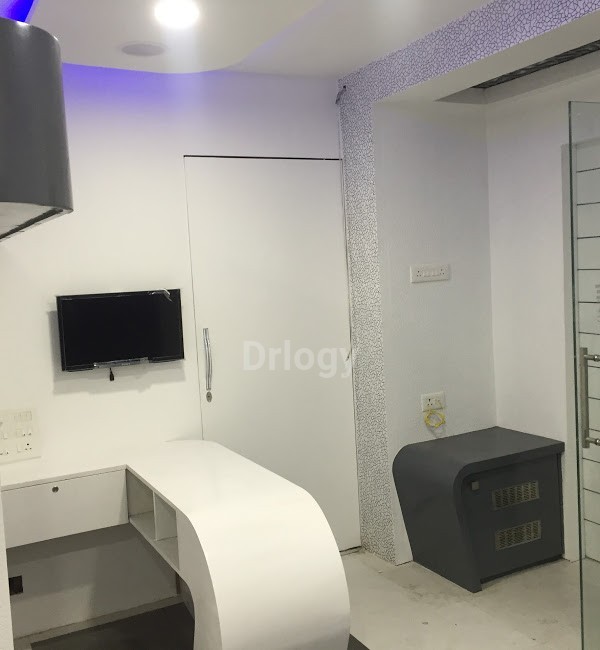 Radiance Skin Antiaging & Hair Transplant Clinic - Chandrapur Images/Photos, Chandrapur, Nagpur