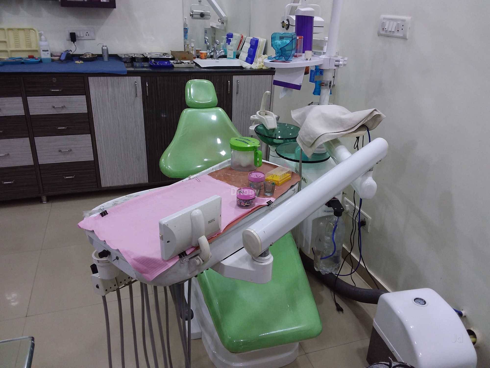 Shree Vraj Dental Clinic Images/Photos, Ajwa Road, Vadodara