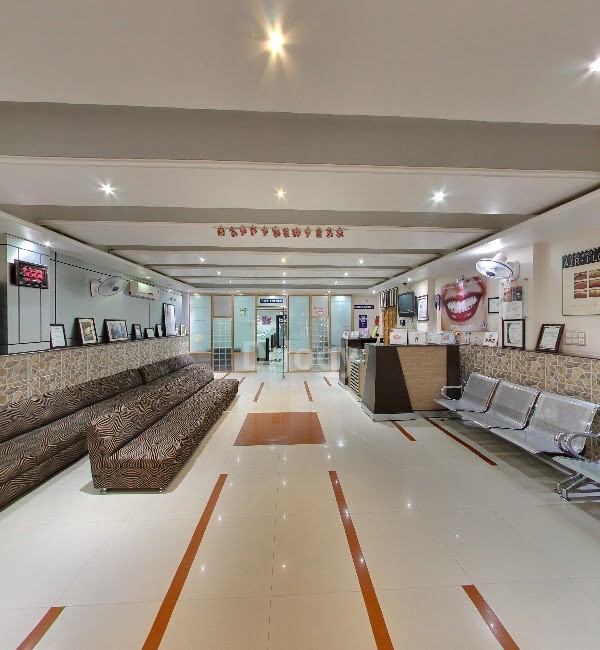 Aakriti Dental Clinic Images/Photos, Alambagh, Lucknow