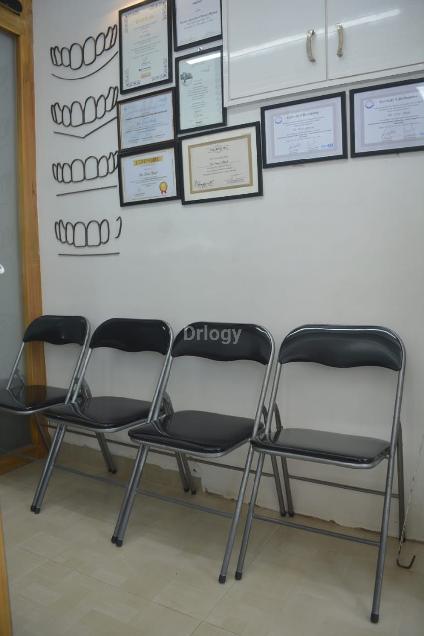 Dentcure Dental Clinic Images/Photos, Mulund Colony, Mumbai