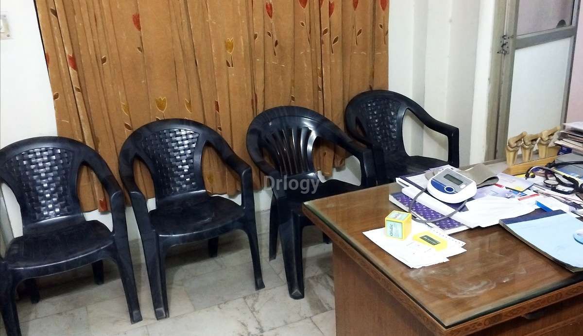 Devesh Maurya Clinic Images/Photos, Utrathia, Lucknow